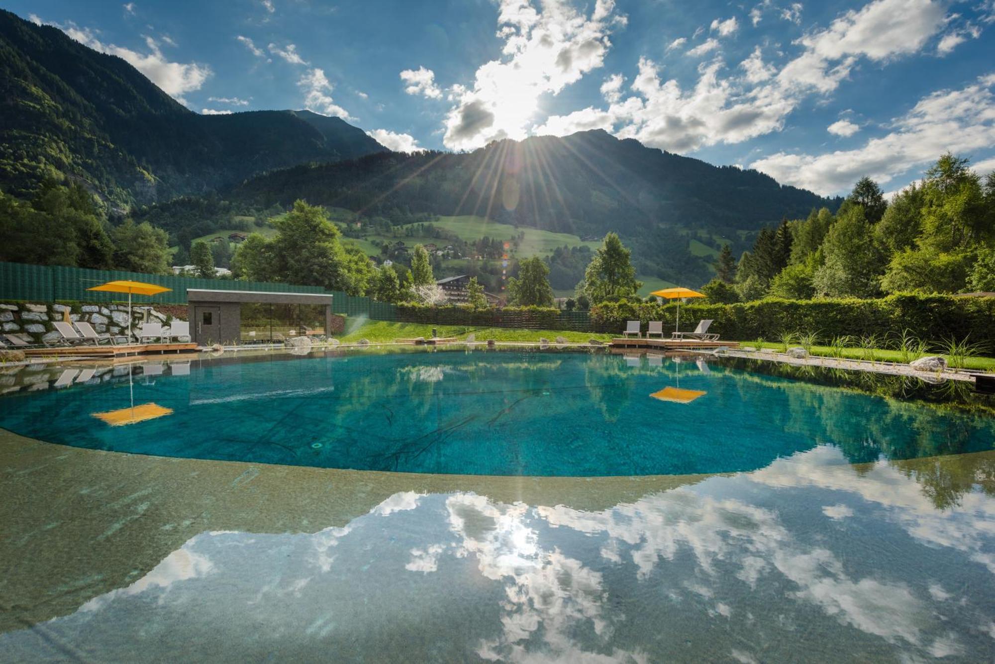 باد هوفغاستين Aktiv- & Gesundheitsresort Das Gxund - Thermeneintritt Inklusive المظهر الخارجي الصورة